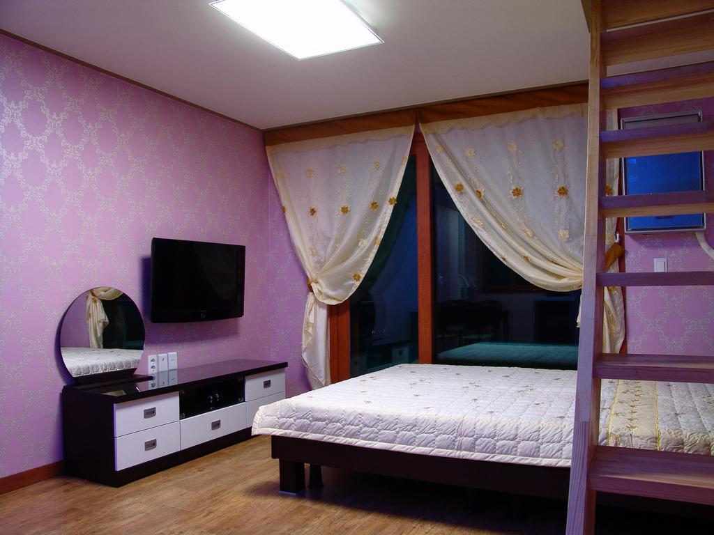 Yongdu Beach Pension Boryeong Ngoại thất bức ảnh